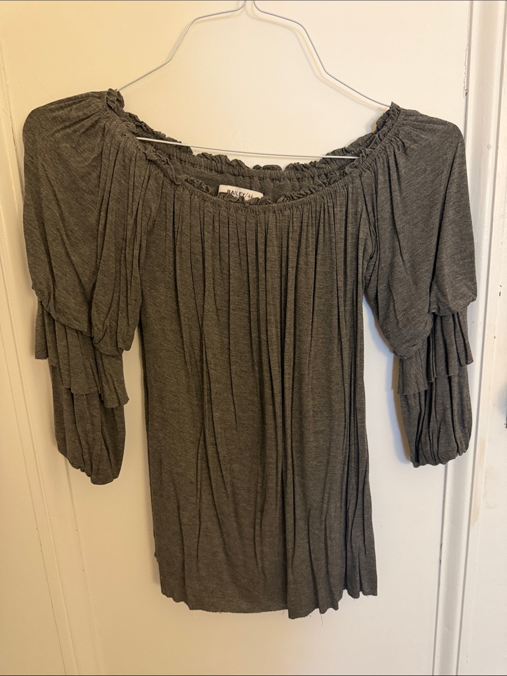 Bailey 44 Charcoal Off-Shoulder Tiered Sleeve Blouse xs